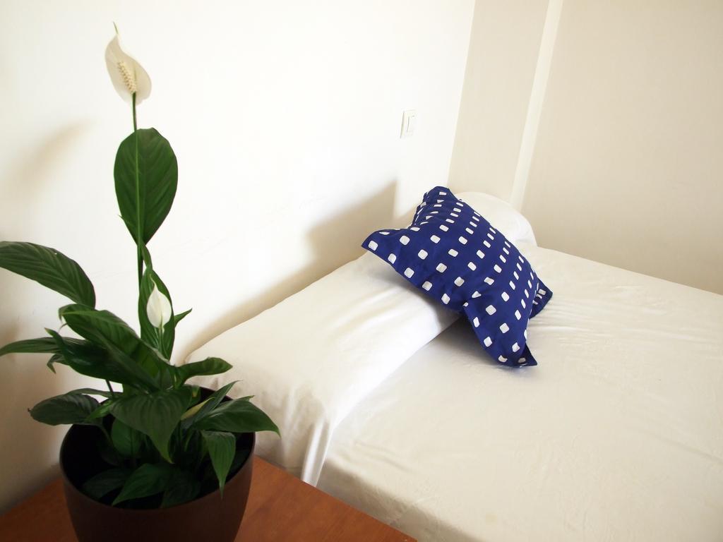 Apart Hotels Mar Blava Cubelles Zimmer foto