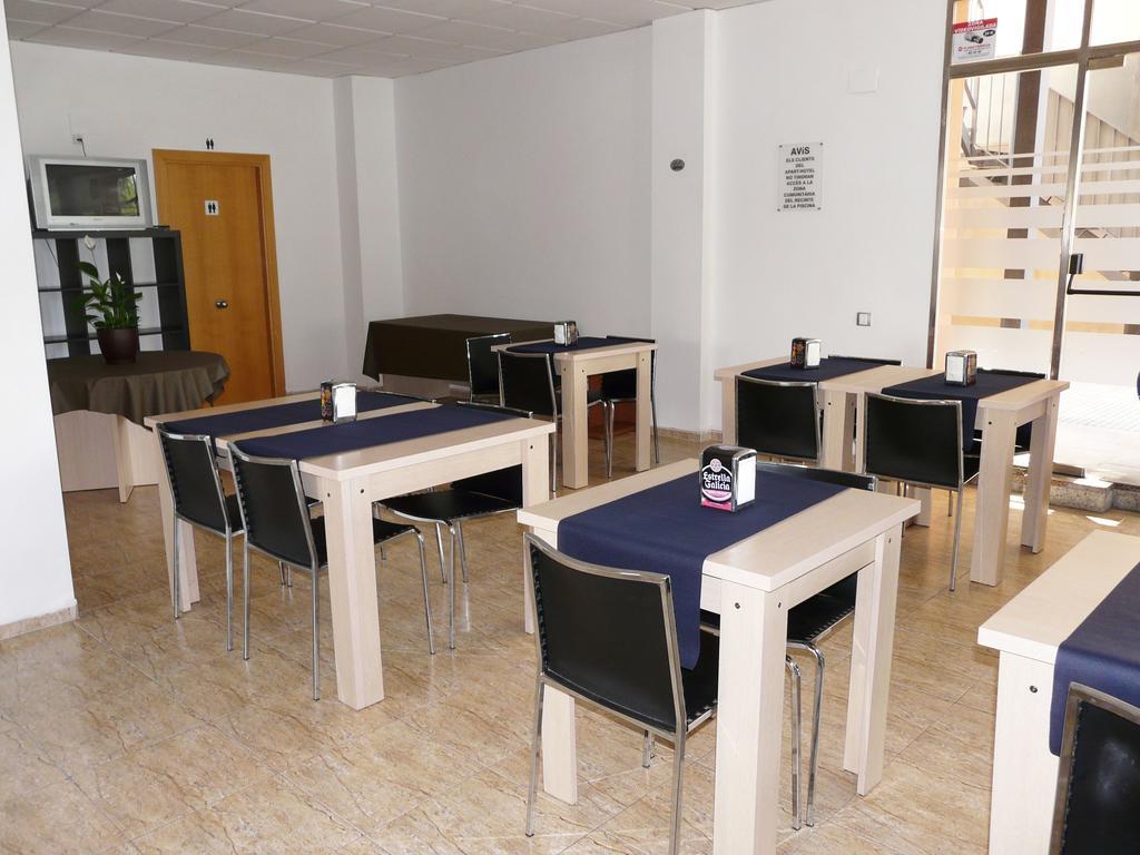 Apart Hotels Mar Blava Cubelles Exterior foto